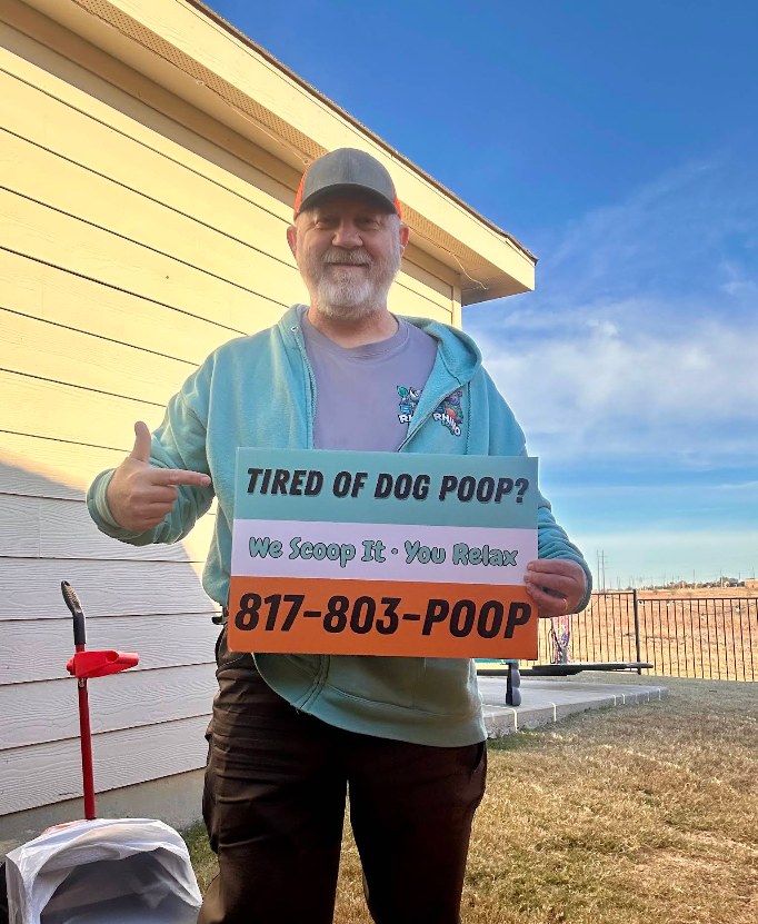 Rhino Scoop dog waste removal service in a clean Pantego, Texas backyard