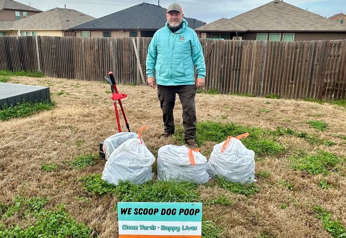 Rhino Scoop dog waste removal service in a clean South Hurst, Texas backyard